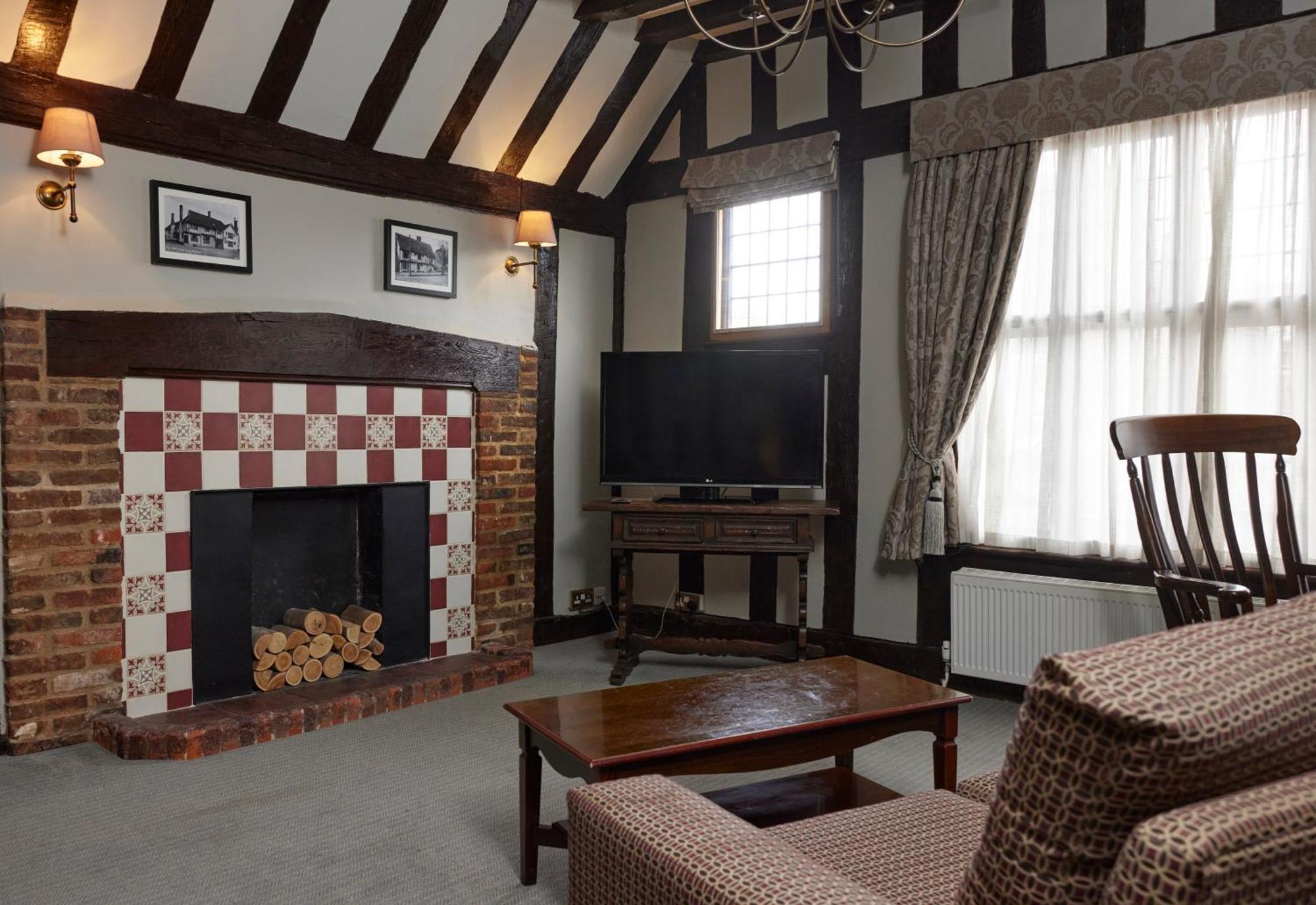 Bull Hotel By Greene King Inns Long Melford Bagian luar foto
